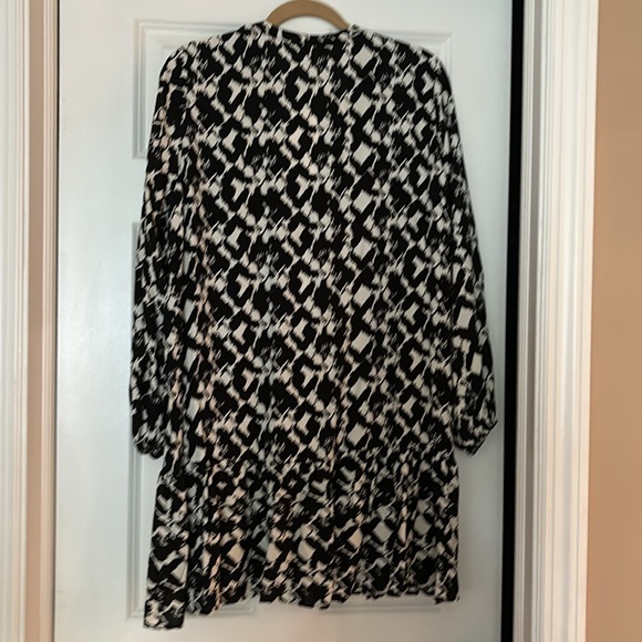 Zara dress size L NWT - Picture 4 of 4